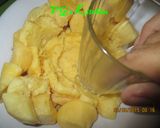 A picture of step 1 of Fried Fermented Cassava (RONDHO ROYAL / MONYOS).