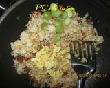 A picture of step 3 of Fried Rice with Stink Bean (NASI GORENG PETE).