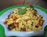 A picture of step 4 of Fried Eggplant Smothered with Sauteed Egg (IHUTILINANGA).