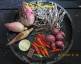 A picture of step 7 of ANCHOVY SAMBAL GINGER FLOWER (Gerang Sambal Bongkot).