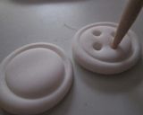 Foto del paso 13 de la receta: Paso a paso tarta fondant enfermera (sin gluten)