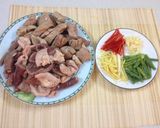 Hình bước làm 2 của món Lòng lợn xào dầu hàu