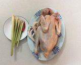 Hình bước làm 1 của món Gà rang sả, ớt