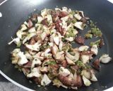 Foto del paso 4 de la receta: Pasta con setas / hongos