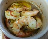 A picture of step 6 of Chilli Shrimps.