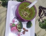 A picture of step 9 of Broccoli almonds creamy soup.
