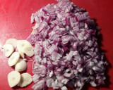 Foto del paso 13 de la receta: Pollo en salsa confitada de cebolla roja y pimiento asado