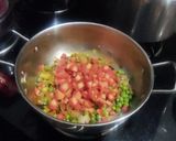 हिवाळा स्पेशल मिक्स भाजी (Winter Special Mix Bhaji Recipe In Marathi) रेसिपी स्टेप 3 फोटो 