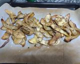 Foto del paso 4 de la receta: Pieles de patatas al horno 🍃