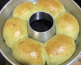 Foto langkah ke 7 dari resep Roti Sobek Greentea.