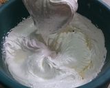 Foto langkah ke 2 dari resep Bolu Pelangi 2 Telur.
