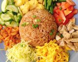 Hình bước làm 3 của món Cơm Chiên Mắm Ruốc Thái Lan