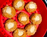 Foto langkah ke 6 dari resep Mangkuk Ayam Wortel Isi Telur.