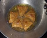 A picture of step 4 of Samosa chhola.