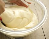 A picture of step 11 of Cocoa Marble Chiffon Cake.