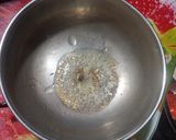 A picture of step 3 of Matar Gajar Subji.