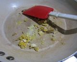 A picture of step 2 of Methi matar Malai.