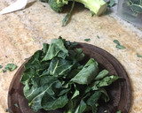 Foto del paso 1 de la receta: Tortilla de papas y hojas de brócoli 🥦 al horno