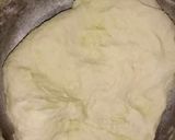 A picture of step 2 of Spicy chicken roll paratha.