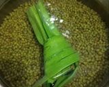 Foto langkah ke 1 dari resep Kolak Kacang Hijau mix Apukat Roti Tawar.