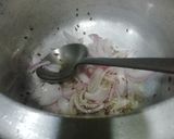 A picture of step 2 of Walnut & Paneer Pulav.