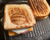 Foto del paso 6 de la receta: Sándwich de bacon y huevo