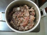 THỊT BÒ SỐT VANG