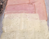 Foto del paso 2 de la receta: Palmeritas de jamón y queso