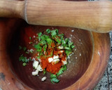 Foto del paso 2 de la receta: Pollo en salsa