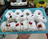Foto langkah ke 7 dari resep Donut tanpa kentang enak dan lembuut.