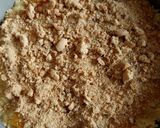 Foto del passaggio 14 della ricetta Sbriciolata pesche e amaretti