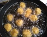 Foto langkah ke 4 dari resep Potato Balls Takaran Sendok.