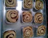 Foto langkah ke 2 dari resep Cinnamon nutela roll.