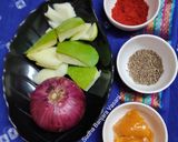 કેરી - કાંદા નું કચુંબર (Mango Onion Salsa recipe in Gujarati) રેસીપી સ્ટેપ1ફોટો