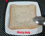 Foto langkah ke 1 dari resep Roti Panggang Telur Keju.