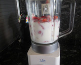 Foto del paso 2 de la receta: Batido de fresas