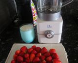 Foto del paso 1 de la receta: Batido de fresas