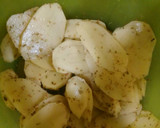Foto del paso 3 de la receta: Patatas especiadas sin gluten