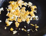 Foto langkah ke 4 dari resep Nasi goreng.