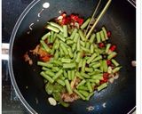 Foto langkah ke 2 dari resep Asem-asem Daging Sapi Presto.