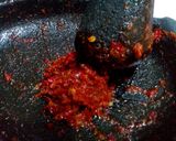 Foto langkah ke 5 dari resep Sambal Terasi Cobek.