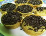 Foto langkah ke 8 dari resep Terang bulan mini alias martabak manis mini.