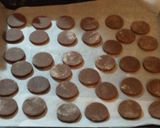 Foto del paso 3 de la receta: Alfajores de chocolate muy fácil de hacer
