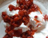 Foto langkah ke 9 dari resep Homemade Strawberry Yoghurt Ice Cream.