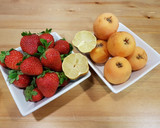 Foto del paso 1 de la receta: Polos de fresa y nísperos!!!