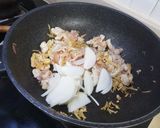 รูปขั้นตอนการทำที่ 2 ของ อกไก่ผัดขิง
