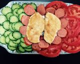 Foto del paso 2 de la receta: Pollo frito con ensalada