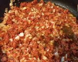 Foto del paso 5 de la receta: Desayuno Méxicano: huevo con chorizo a la mexicana