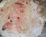 A picture of step 1 of Chicken korma.