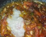 A picture of step 3 of Cauliflower dry bhaji.